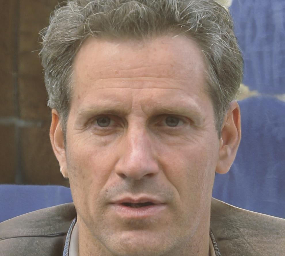 Portrait de Thomas Dubois, formateur en éducation financière